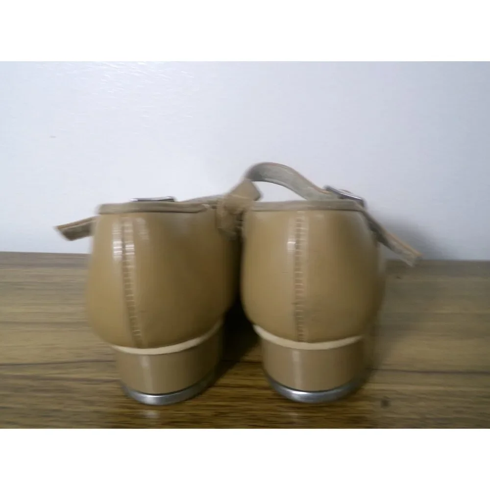 Pre-Owned Dance Tap Shoes Revolution Style 826 10M Child Mary Jane Buckle Tan
